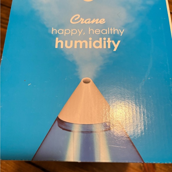 Crane Ultrasonic Cool Mist Humidifier - Picture 3 of 5